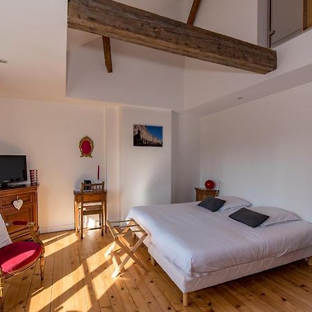 Chambre D'Hotes Les Cles Des Places Arras Exterior photo